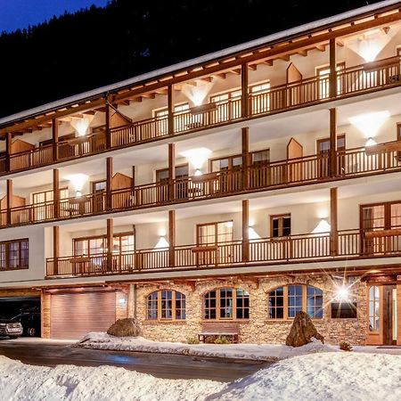 Tyrol Mountain Aparts - Urlaubsresort Hafele Sankt Jakob in Defereggen Bagian luar foto