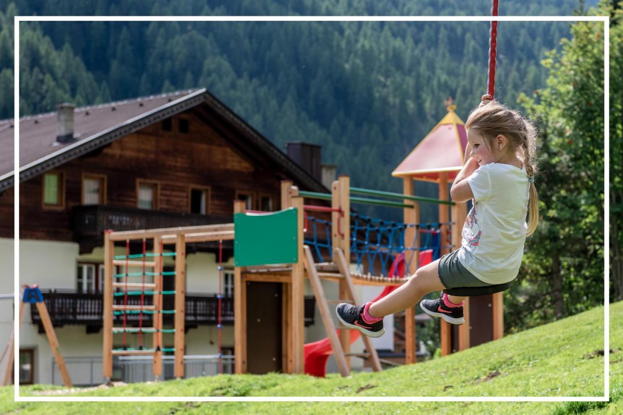 Tyrol Mountain Aparts - Urlaubsresort Hafele Sankt Jakob in Defereggen Bagian luar foto